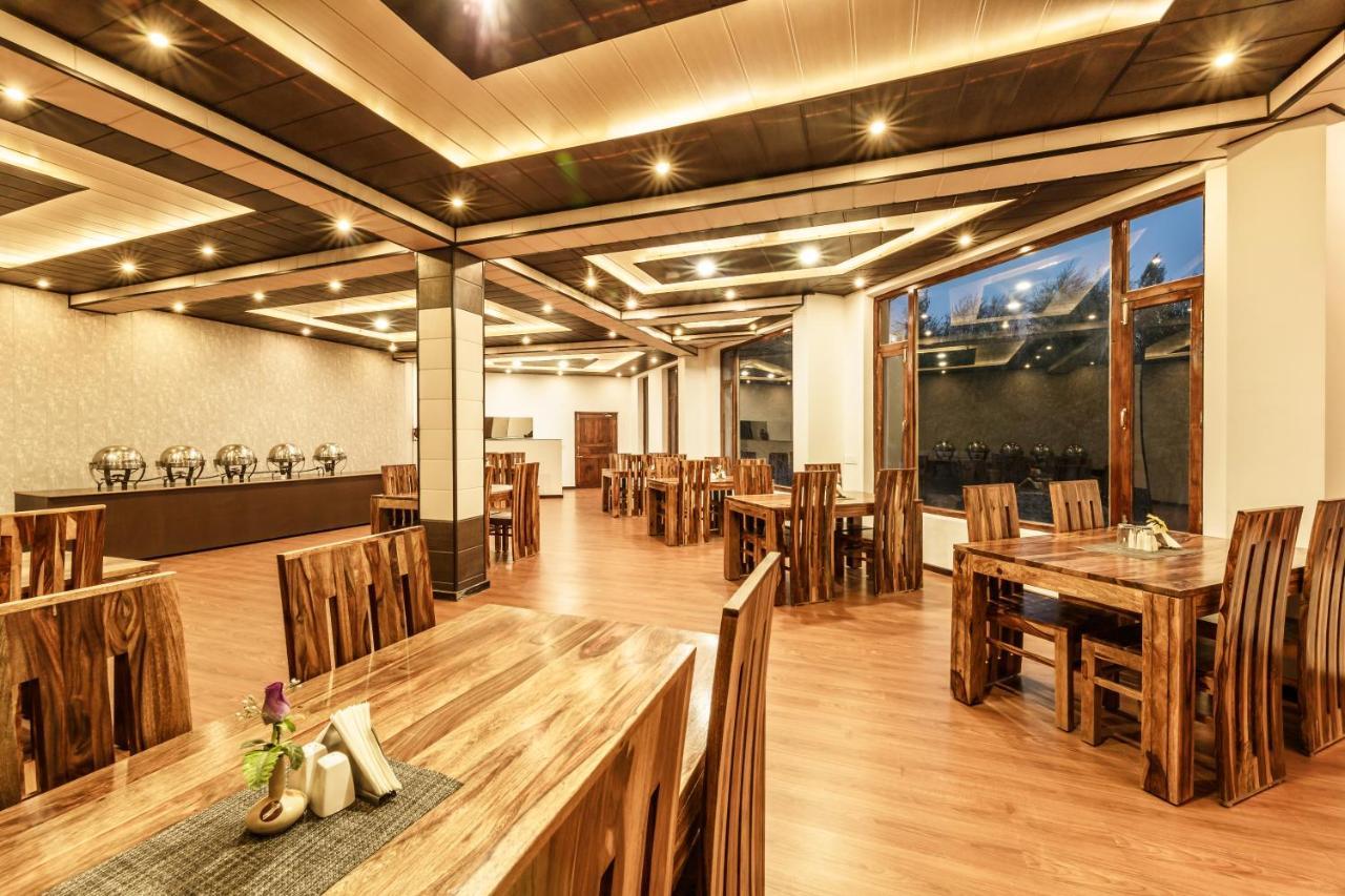 Hotel Asia Leh Exterior photo